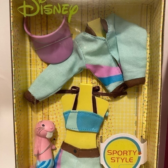 Disney's Kim  Possible Sporty Style Fashion Accessory Set NWT - Picture 3 of 5